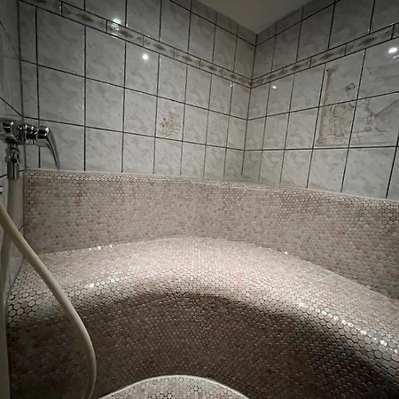 Gaestehaus Tauscher Am * هالدينسي