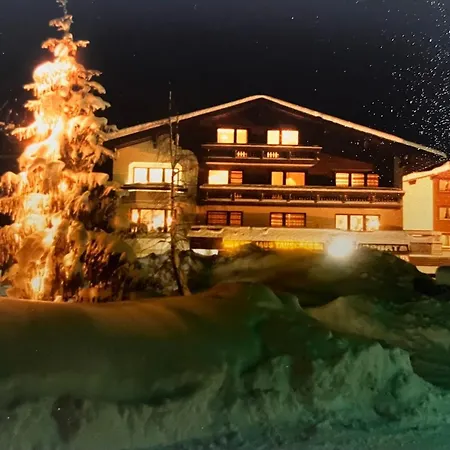 Gaestehaus Tauscher Am بيت ضيافة